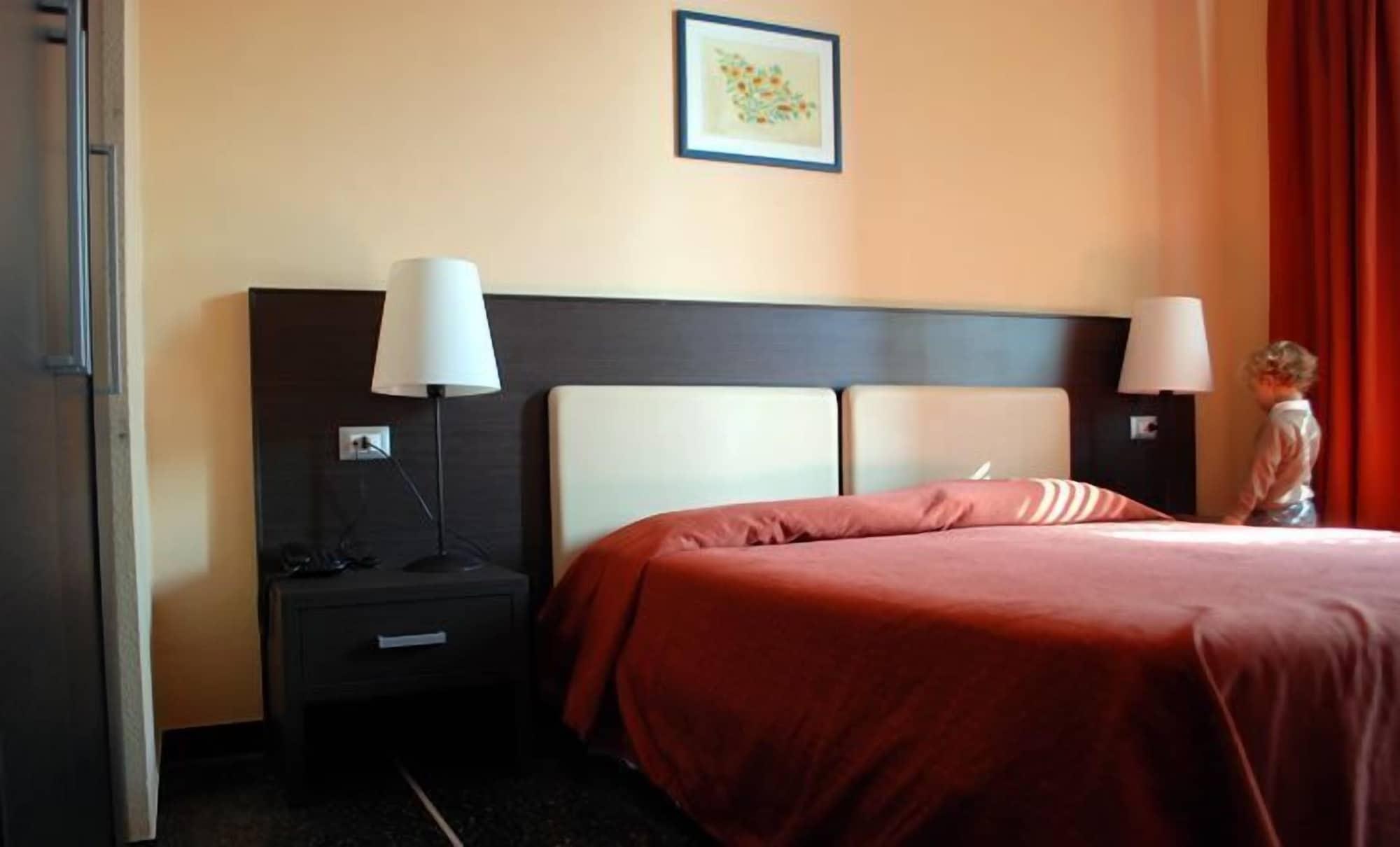 Hotel Palace Varazze Extérieur photo
