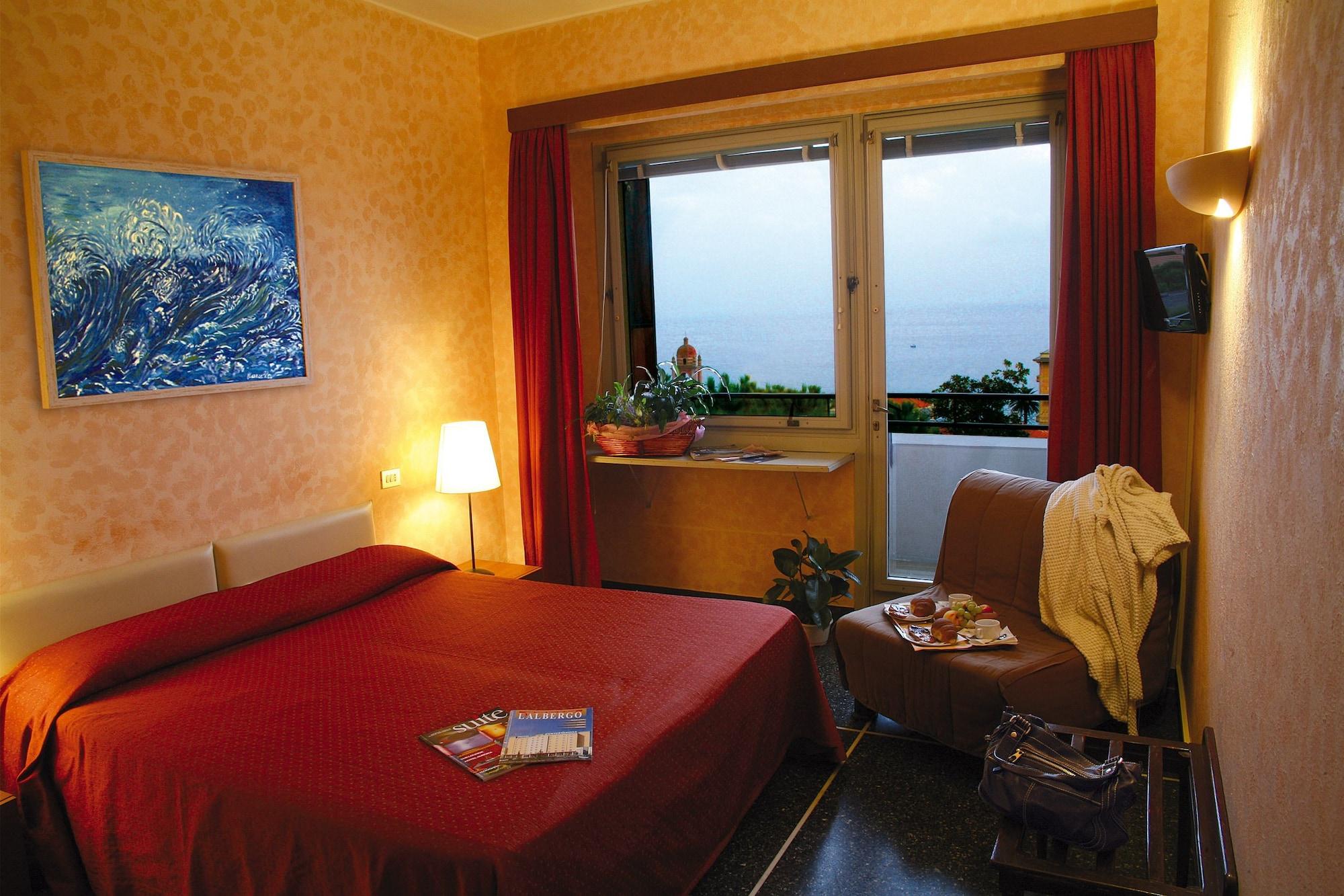 Hotel Palace Varazze Extérieur photo