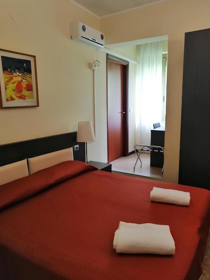 Hotel Palace Varazze Extérieur photo