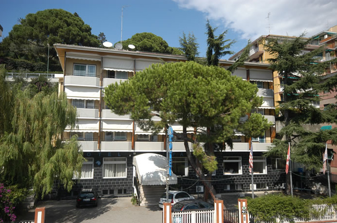 Hotel Palace Varazze Extérieur photo