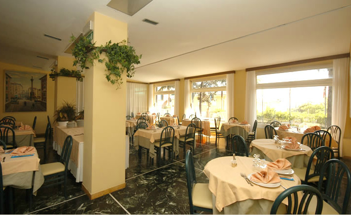 Hotel Palace Varazze Extérieur photo